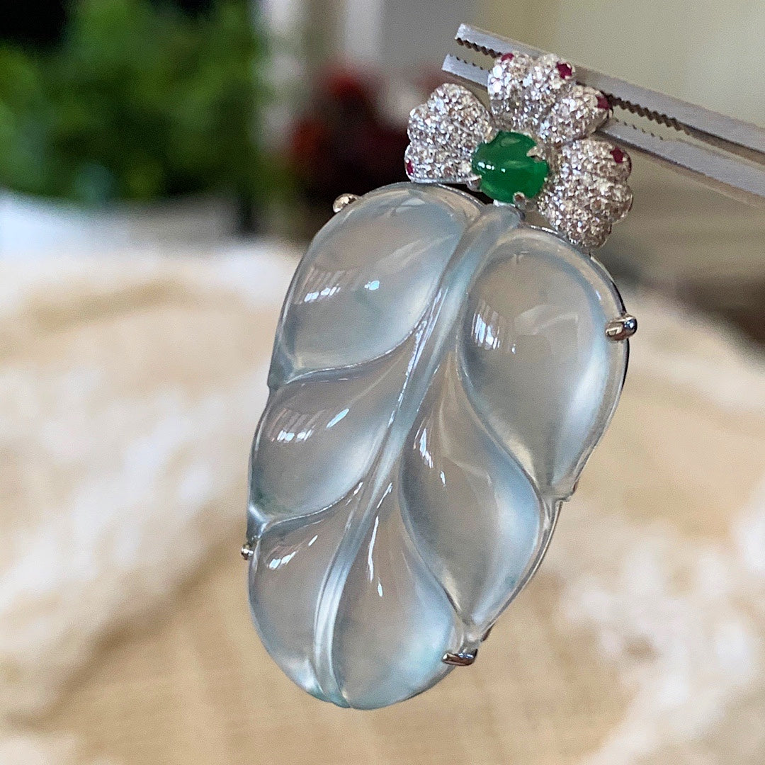 MT20210005 美瞳天然翡翠A货 完美冰玻种翡翠叶子吊坠