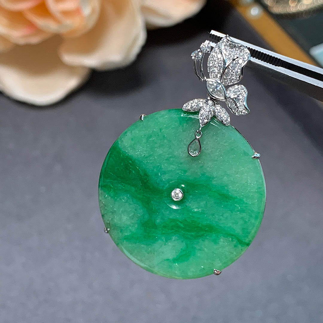 MT20210010 美瞳天然A货 冰糯种辣绿翡翠平安扣吊坠