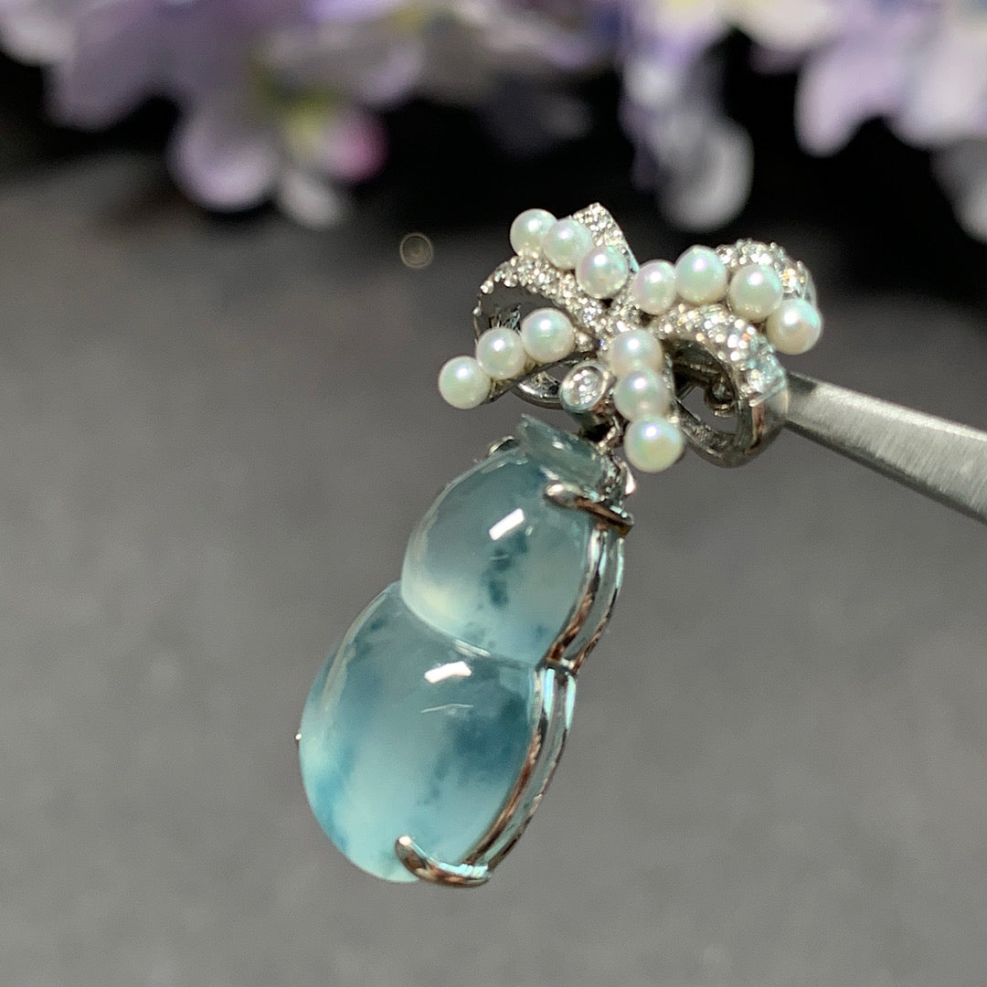 MT20210012 美瞳天然A货 高冰种飘花翡翠葫芦吊坠