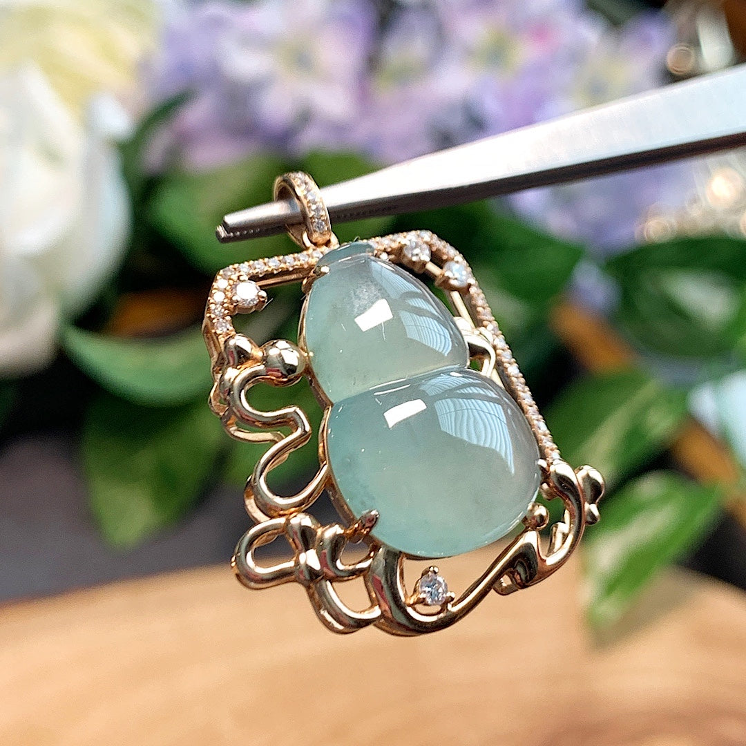 MT20220032 天然翡翠A货 冰种翡翠葫芦吊坠