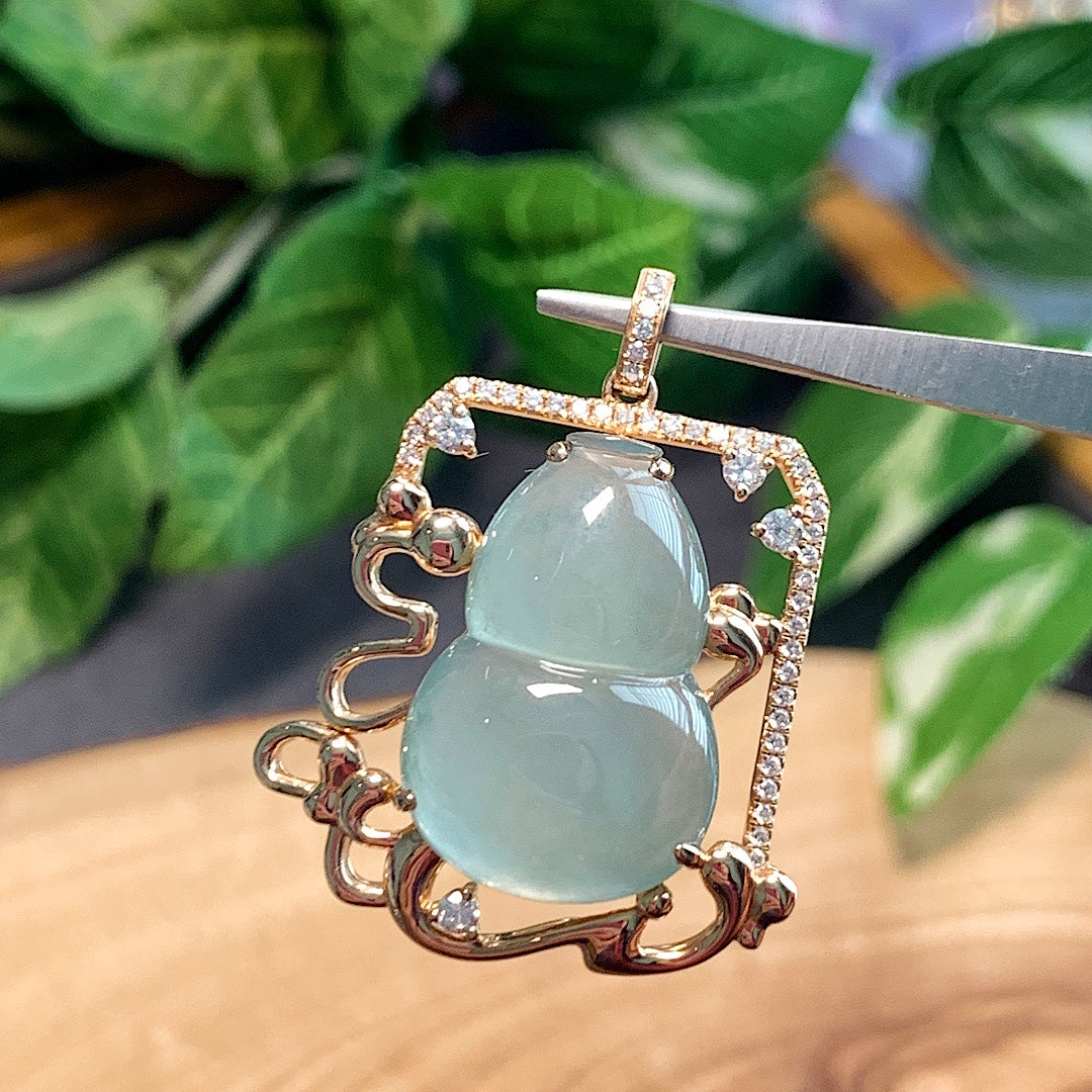 MT20220032 天然翡翠A货 冰种翡翠葫芦吊坠