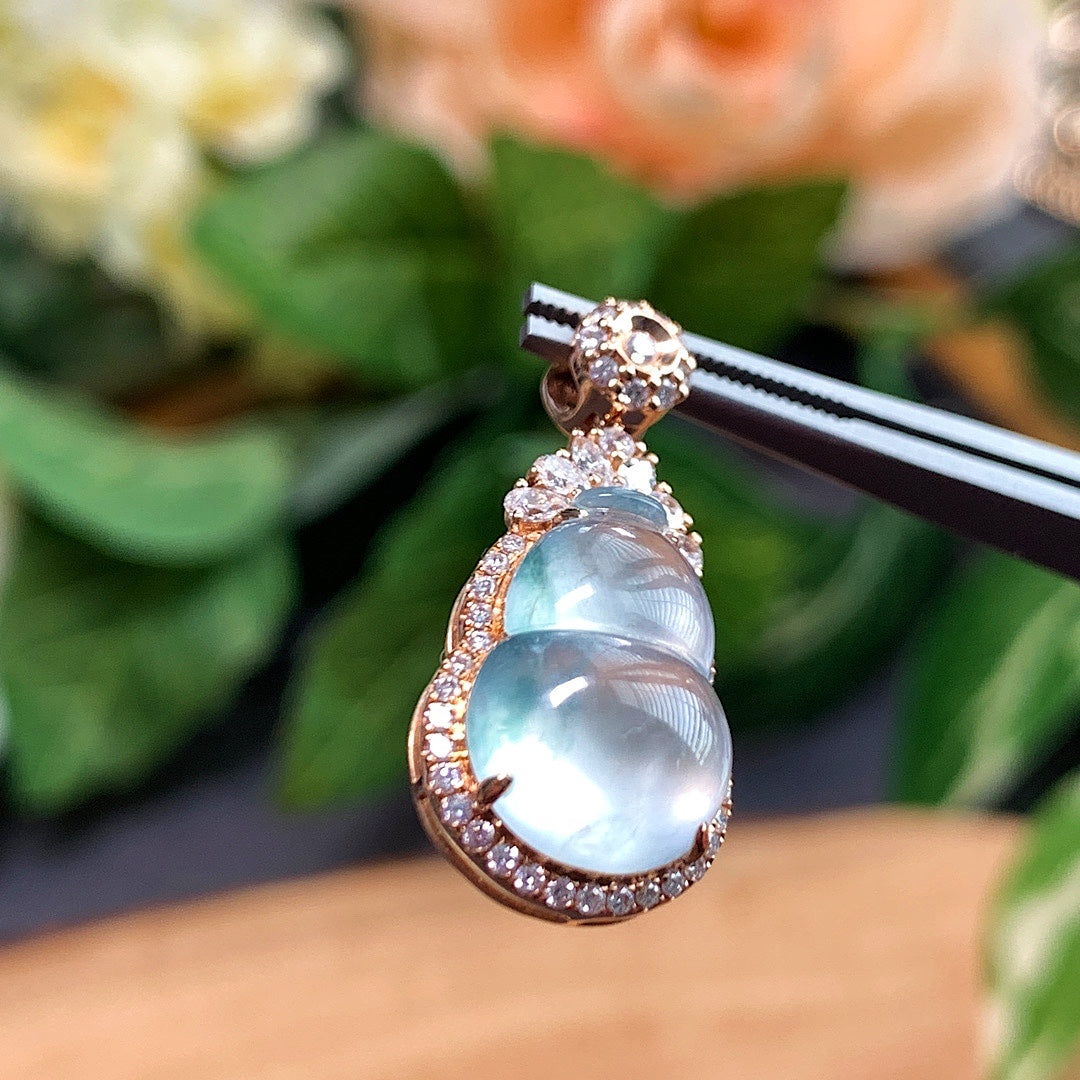 MT20210015 天然翡翠A货 玻璃种飘花葫芦吊坠